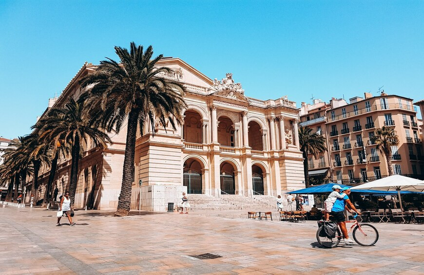 Meilleurs CBD shops à Toulon en 2026
